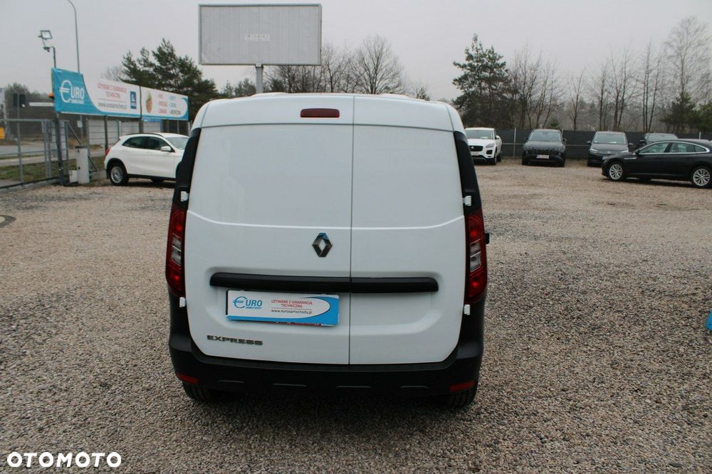 Renault Express - 7