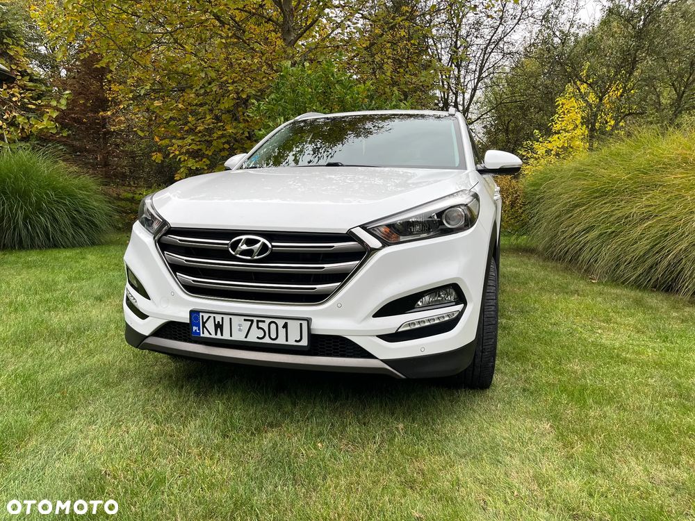 Hyundai Tucson 1.7 CRDI BlueDrive Style 2WD - 6