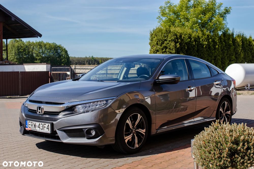 Honda Civic 1.5 T Executive - 9