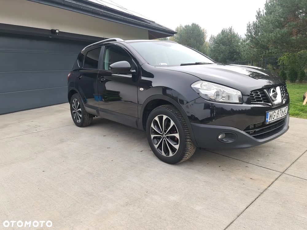 Nissan Qashqai 2012 photo 2