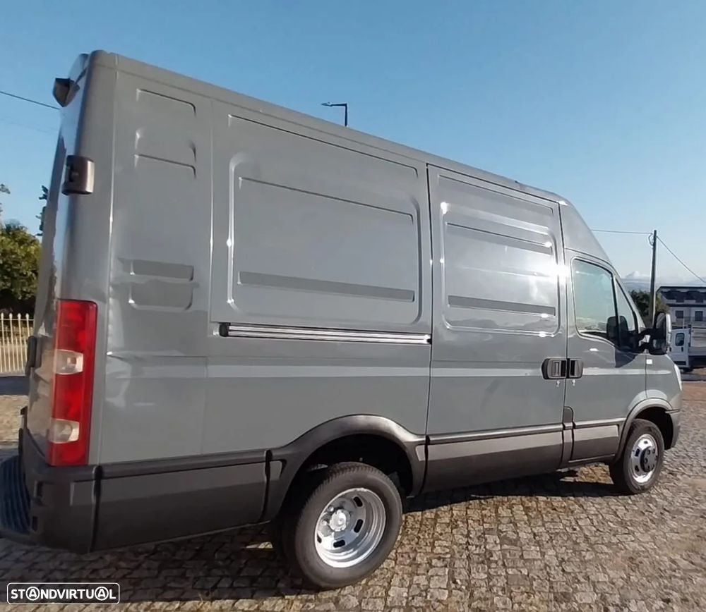 Iveco DAILY 35C17  170CV - 5