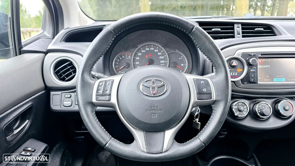 Toyota Yaris 1.0 VVT-i Trend - 22