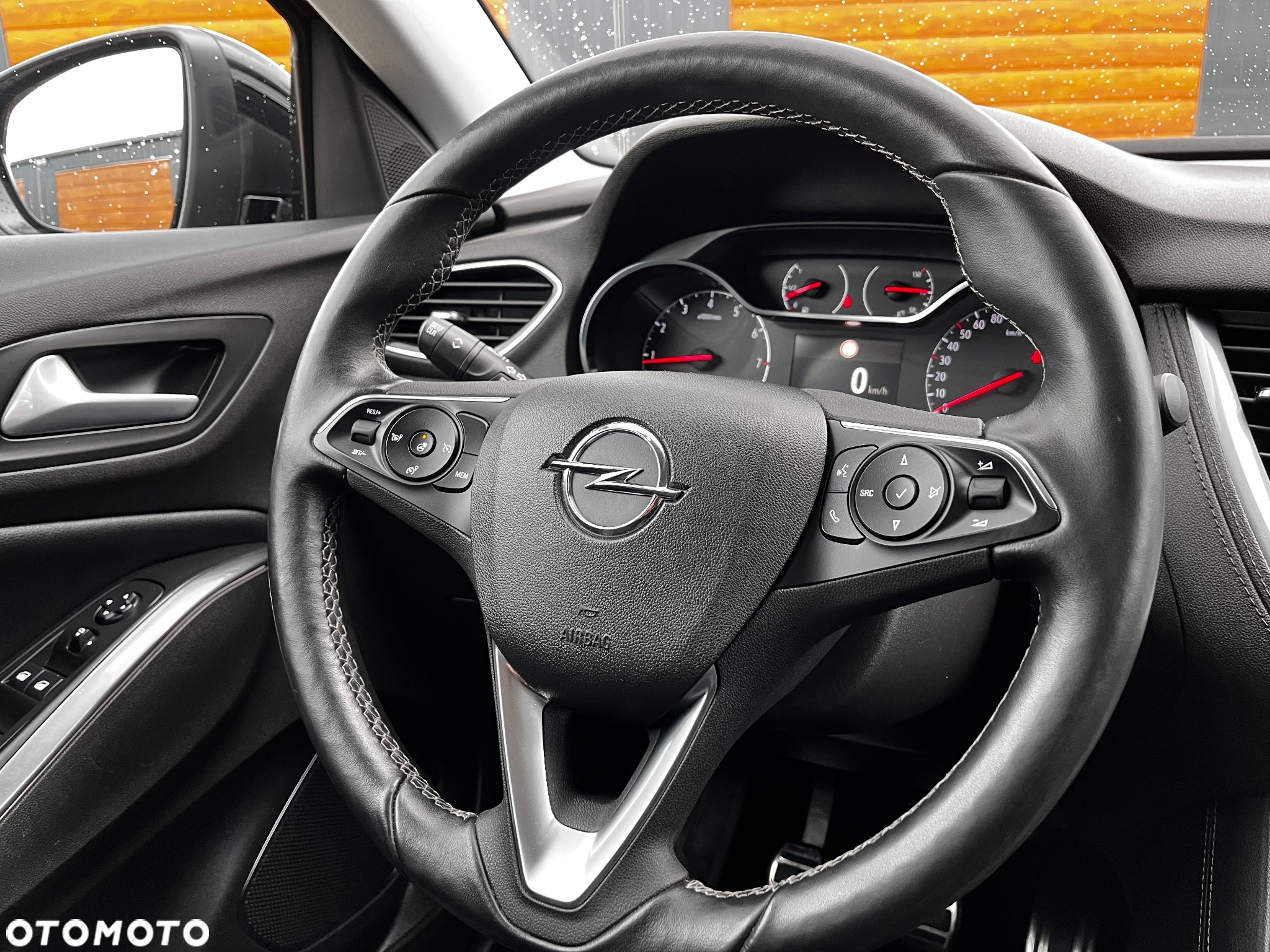 Opel Grandland X 1.2 T Innovation S&S - 37