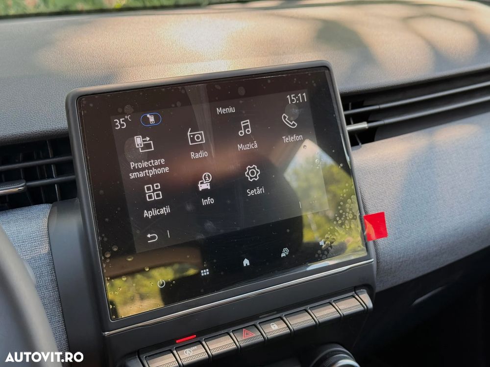 Renault Clio - 23