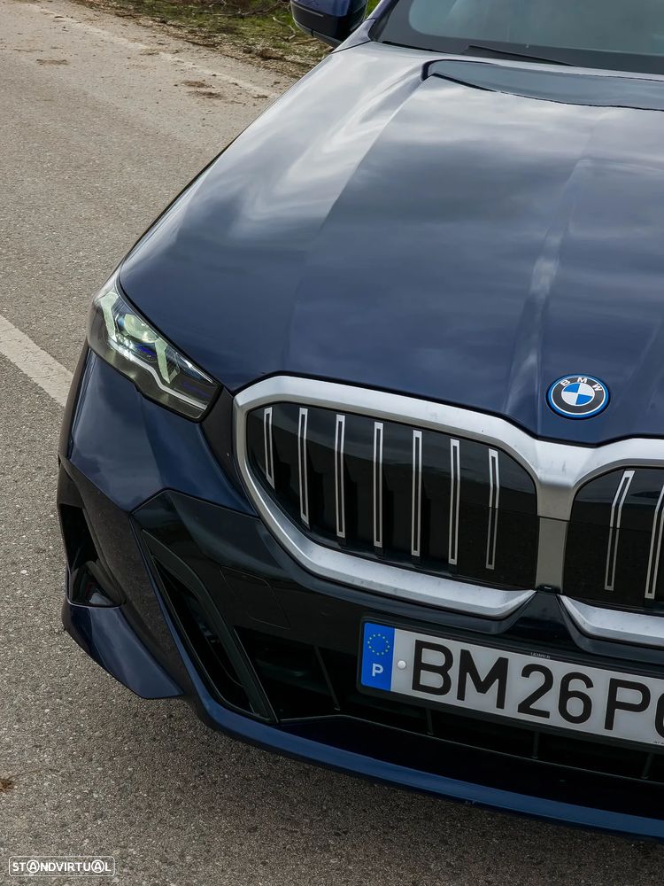 BMW 530 e Pack Desportivo M - 9