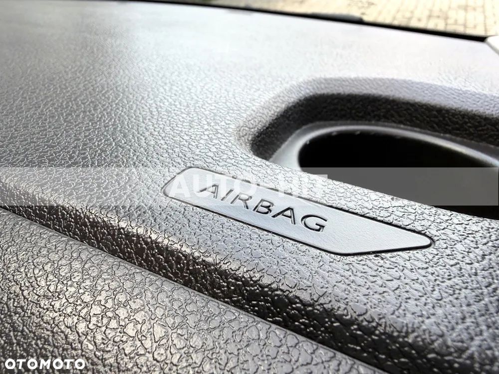 Opel Vivaro - 33