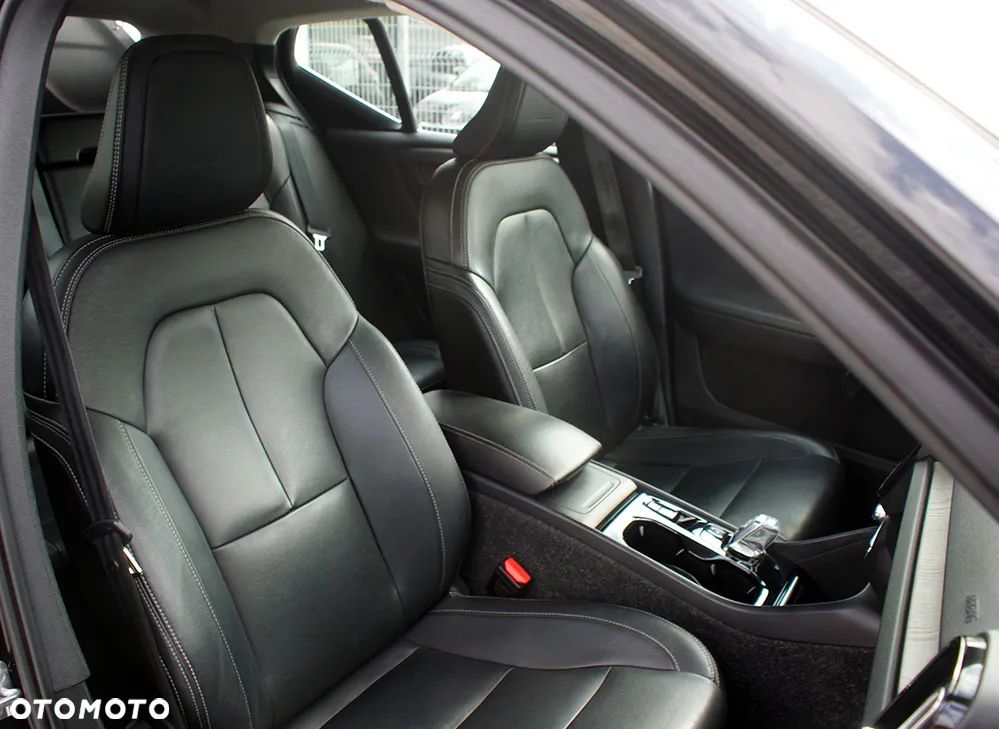 Volvo XC 40 D3 AWD Inscription - 17