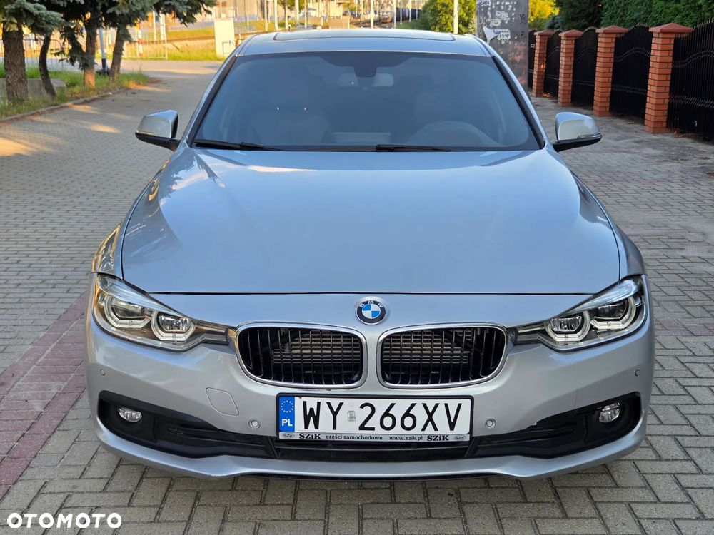BMW Seria 3 330e iPerformance Sport Line - 2