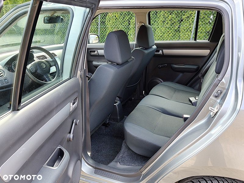 Suzuki Swift 1.3 Comfort - 6