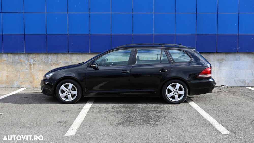 Volkswagen Golf 1.6 TDI DPF Highline - 8