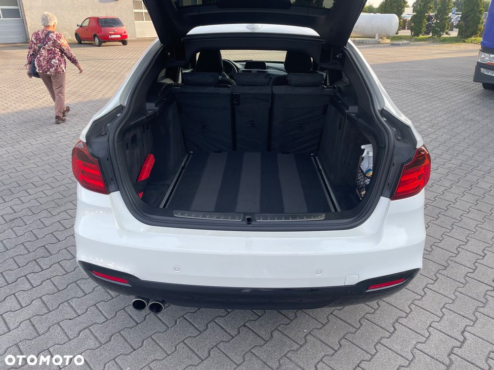 BMW 3GT 330d xDrive - 19