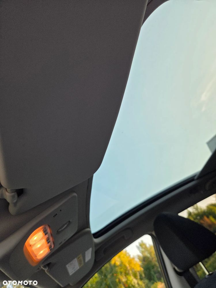 Nissan Qashqai 1.2 DIG-T N-Connecta EU6 - 29