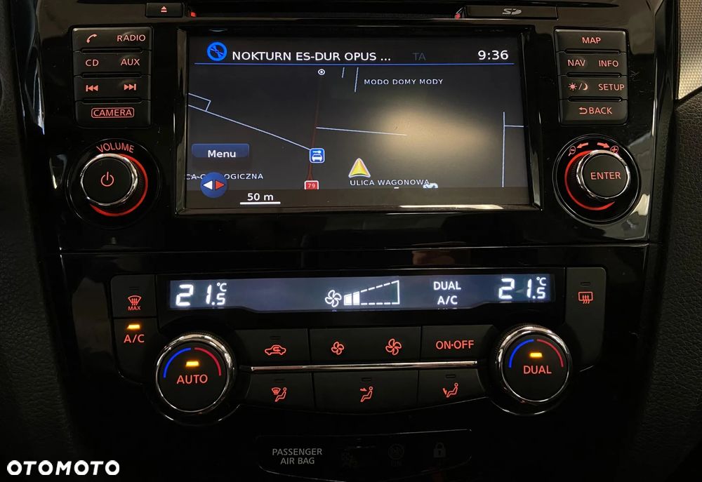 Nissan Qashqai 1.6 DIG-T N-Connecta - 16