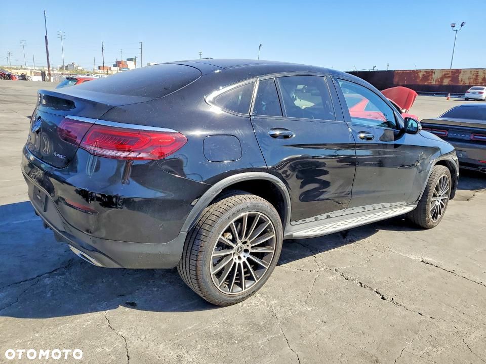 Mercedes-Benz GLC 300 4-Matic - 7