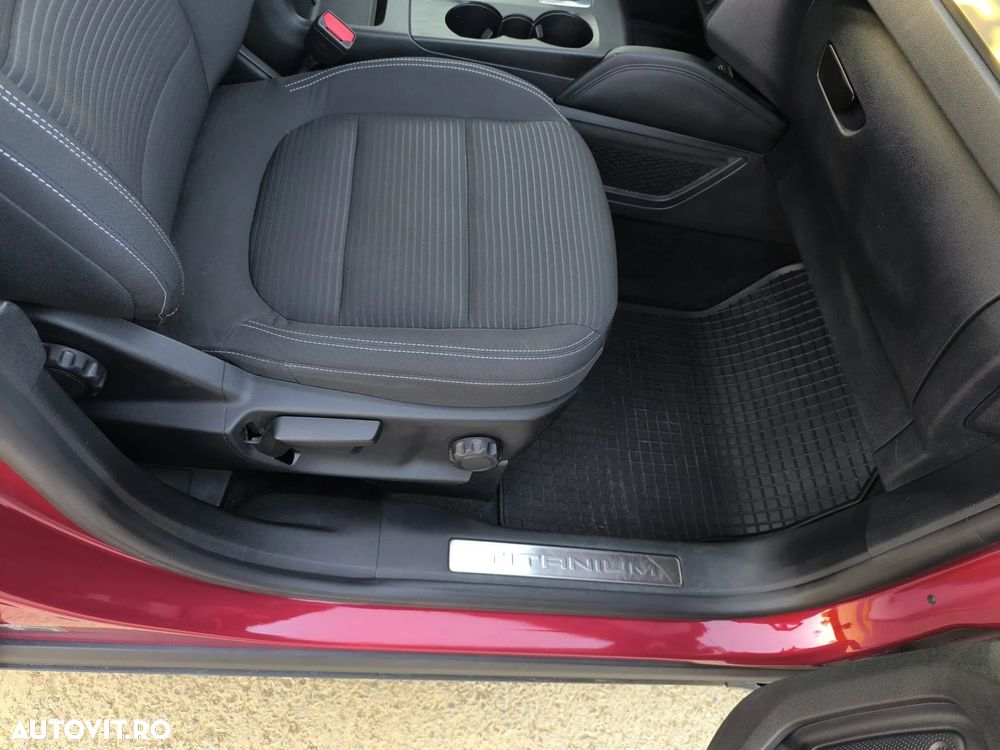 Ford Kuga 1.5 EcoBlue A8 FWD Titanium - 16