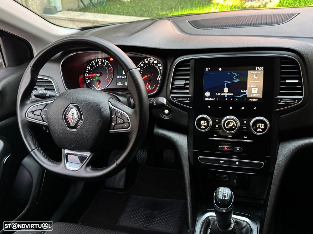 Renault Mégane 1.0 TCe Limited - 11