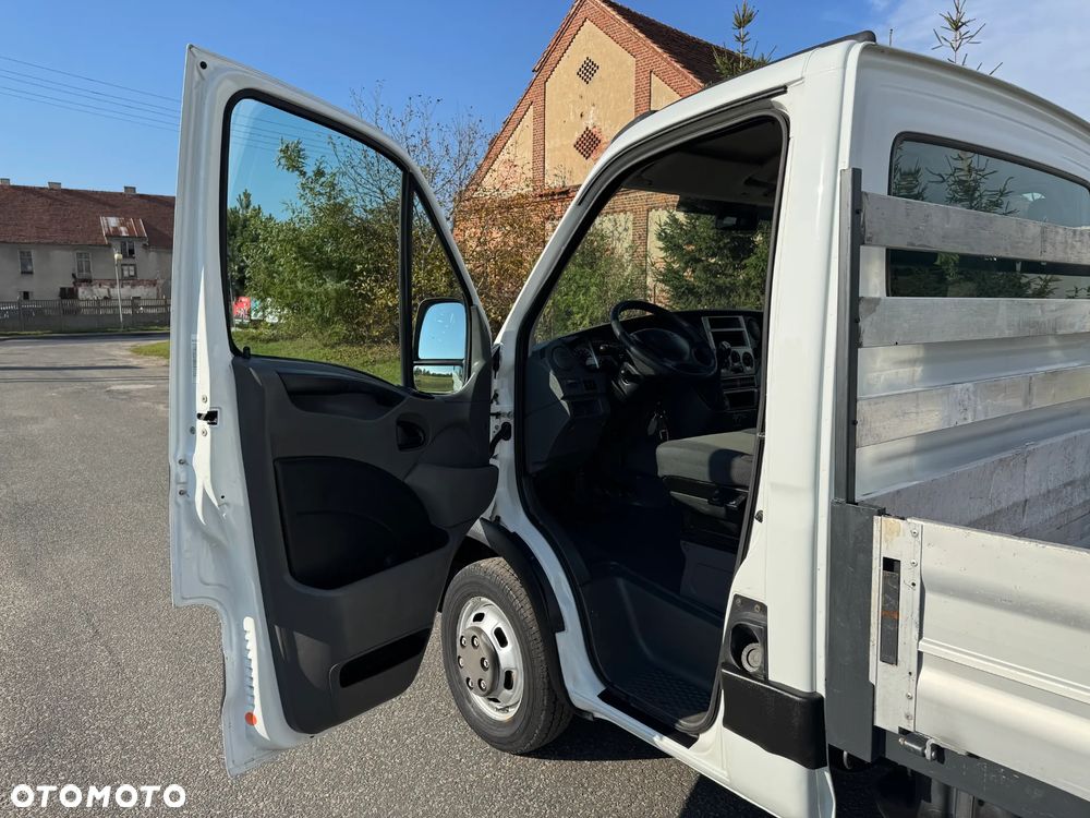 Iveco 35C15 * 3.0 / 150KM * Skrzyniowe * Rozstaw osi: 3.75 * Rama do zabudowy * - 21