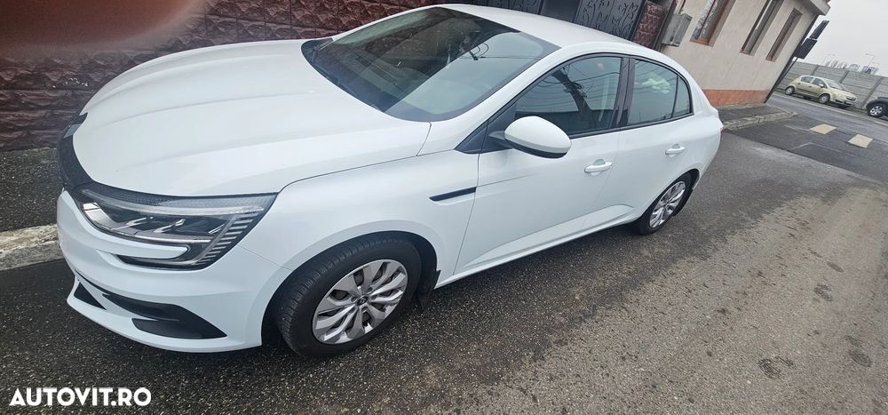 Renault Megane TCe 114 GPF Life - 3