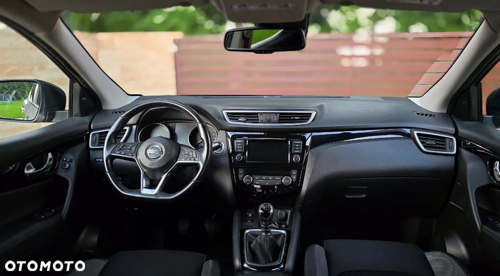 Nissan Qashqai 1.6 DIG-T N-Connecta - 20