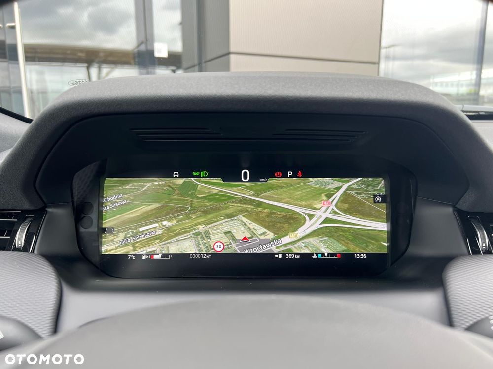 Land Rover Discovery Sport - 16
