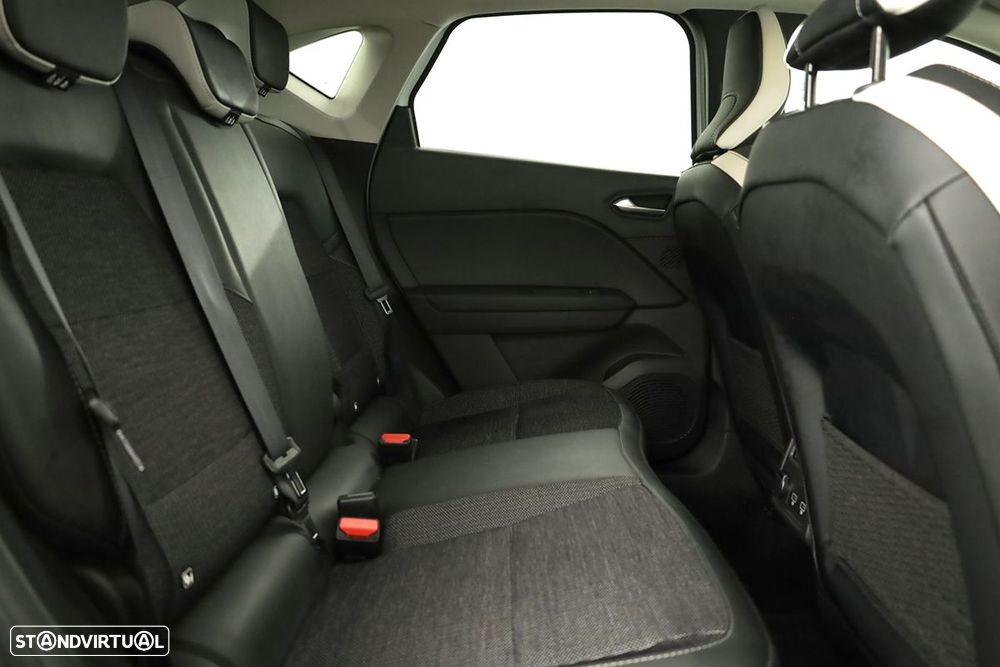 Renault Captur 1.0 TCe Techno Bi-Fuel - 24