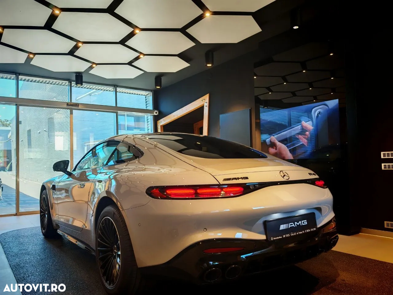 Mercedes-Benz AMG GT 43 Coupe MHEV - 11