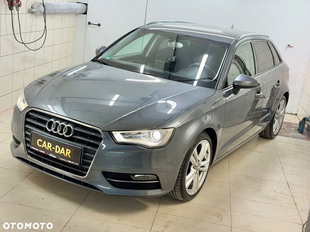 Audi A3 Sportback 1.4 TFSI Ambiente - 12