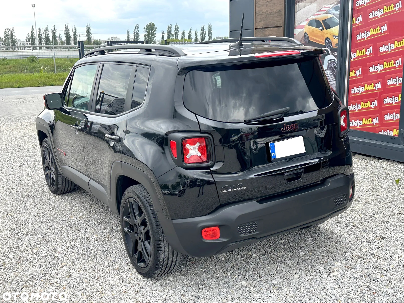 Jeep Renegade - 4