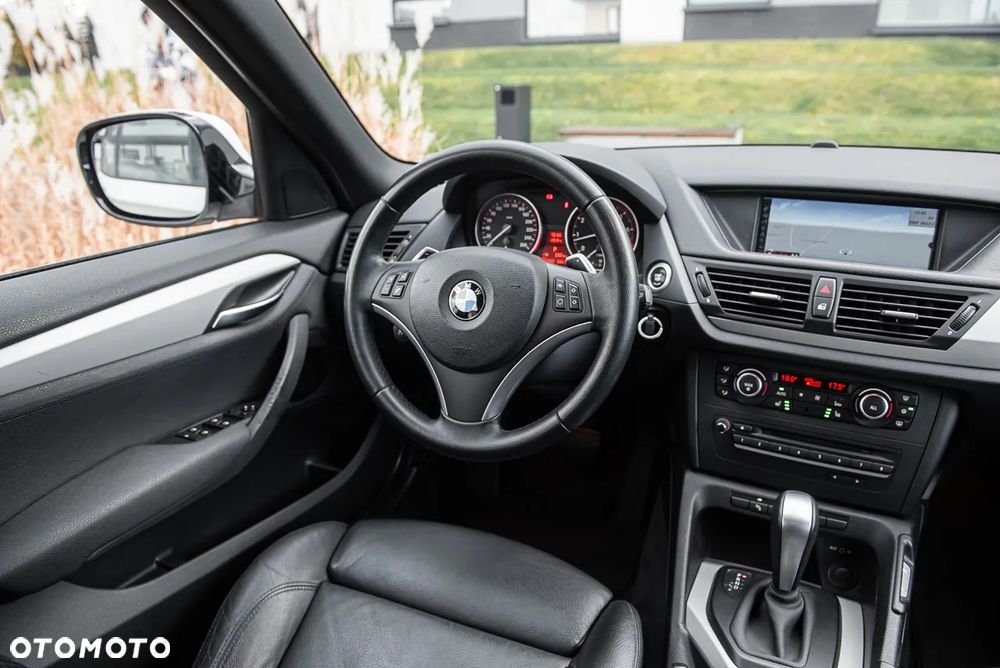 BMW X1 xDrive28i - 17