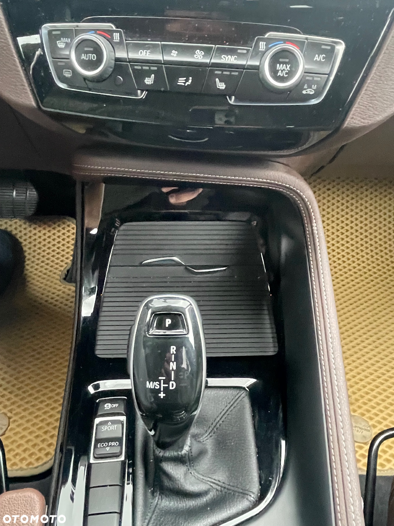BMW X1 sDrive20d - 20