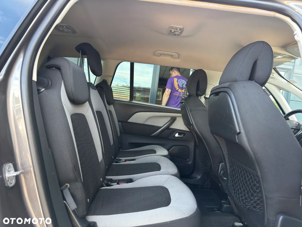 Citroën C4 Grand Picasso 1.6 BlueHDi MoreLife S&S - 29
