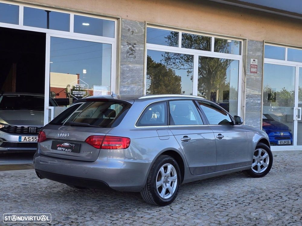 Audi A4 Avant 2.0 TDI - 10