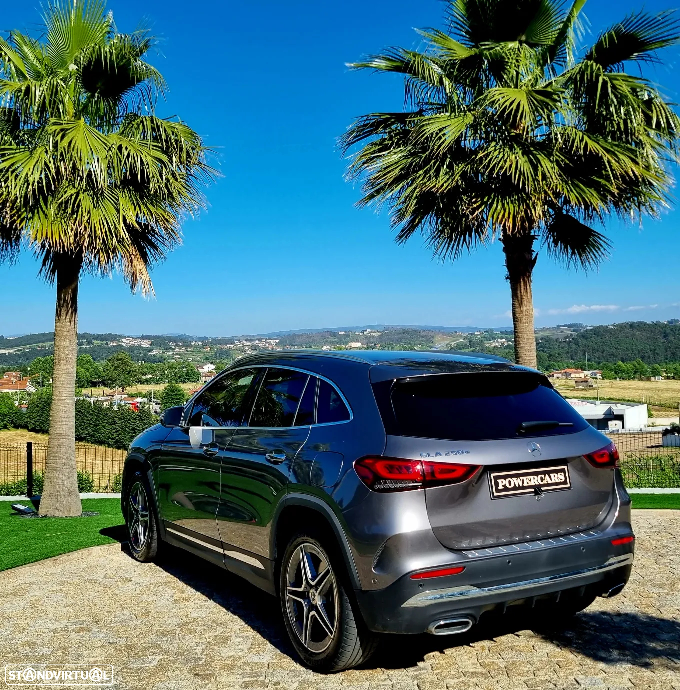 Mercedes-Benz GLA 250 e AMG Line - 4