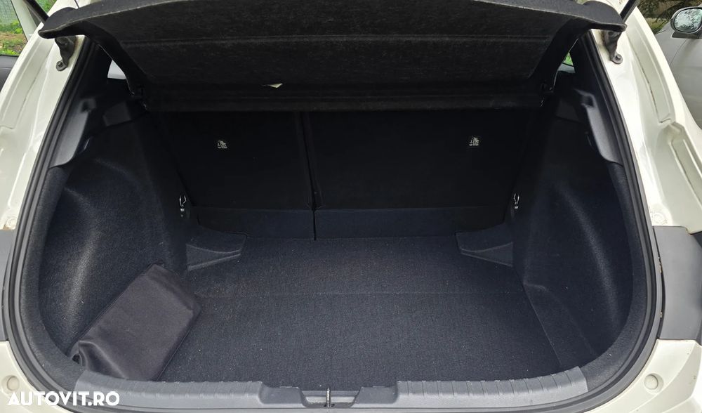 Toyota Corolla 1.8 HSD Business - 16