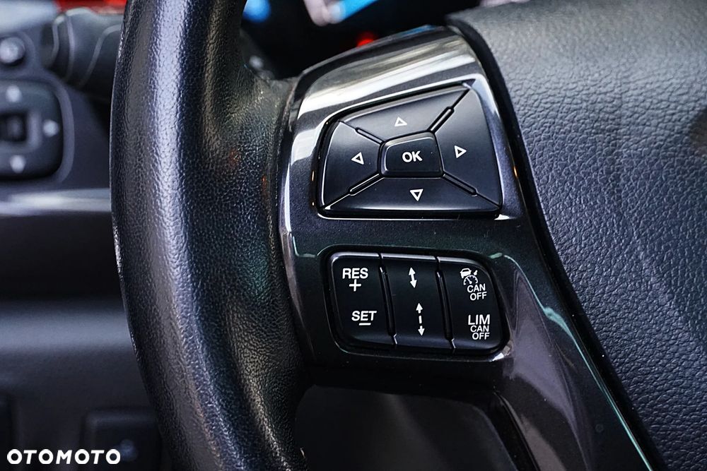 Ford Ranger 2.0 EcoBlue 4x4 DC Wildtrak - 34