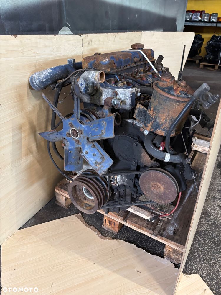 Silnik Perkins Land Rover - 3