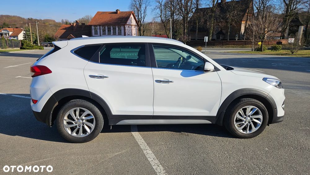 Hyundai Tucson 1.7 CRDI BlueDrive Premium 2WD DCT - 8