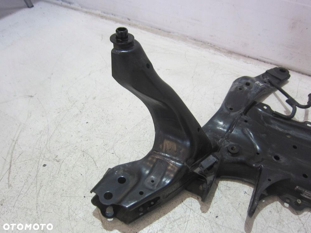 BMW X1 F48 F46 F39 BELKA ZAWIESZENIA SANKI WÓZEK PRZÓD 31116872729 6872729 - 2