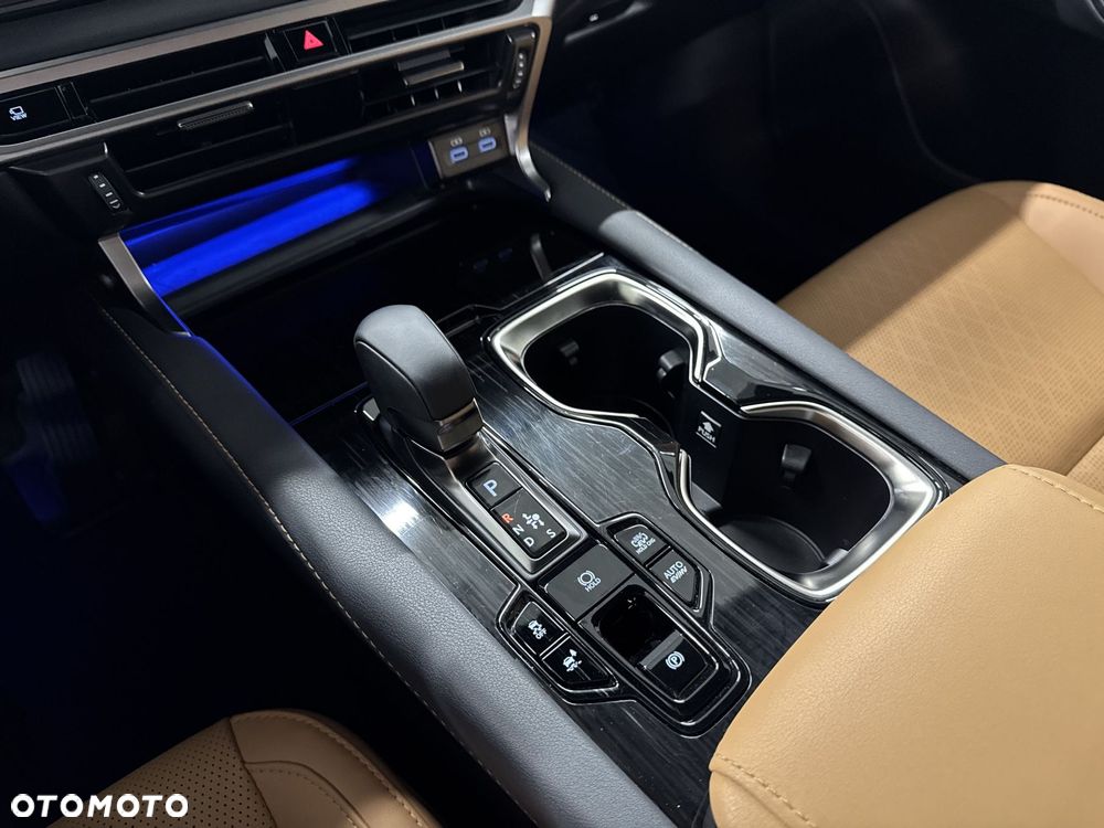 Lexus RX 450h+ Prestige - 28