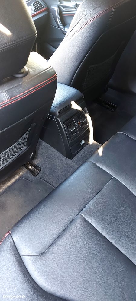 BMW Seria 1 118i - 3