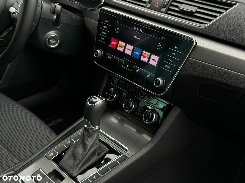 Skoda Superb 2.0 TSI Style DSG - 12