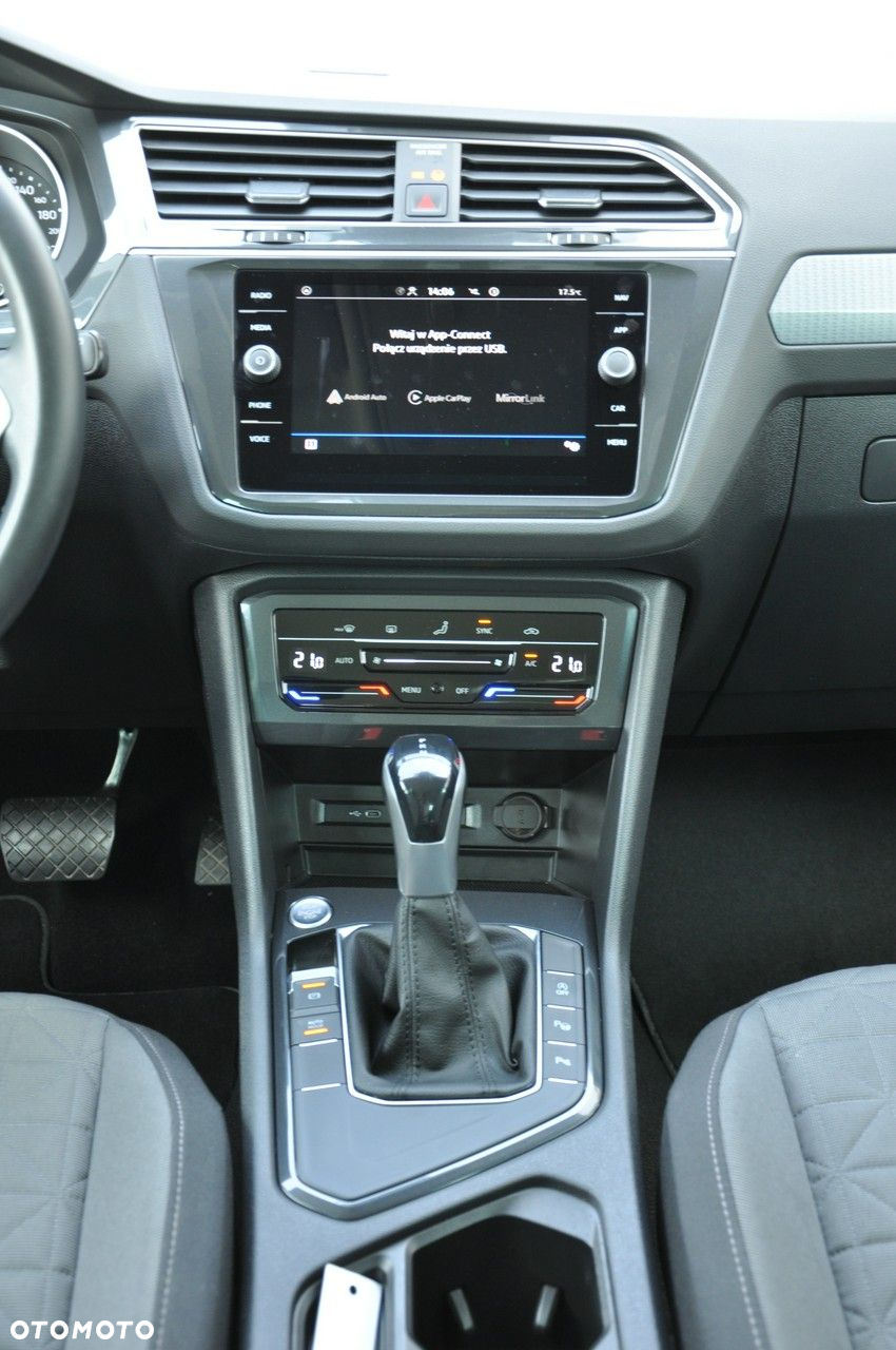 Volkswagen Tiguan 1.5 TSI EVO Life DSG - 23