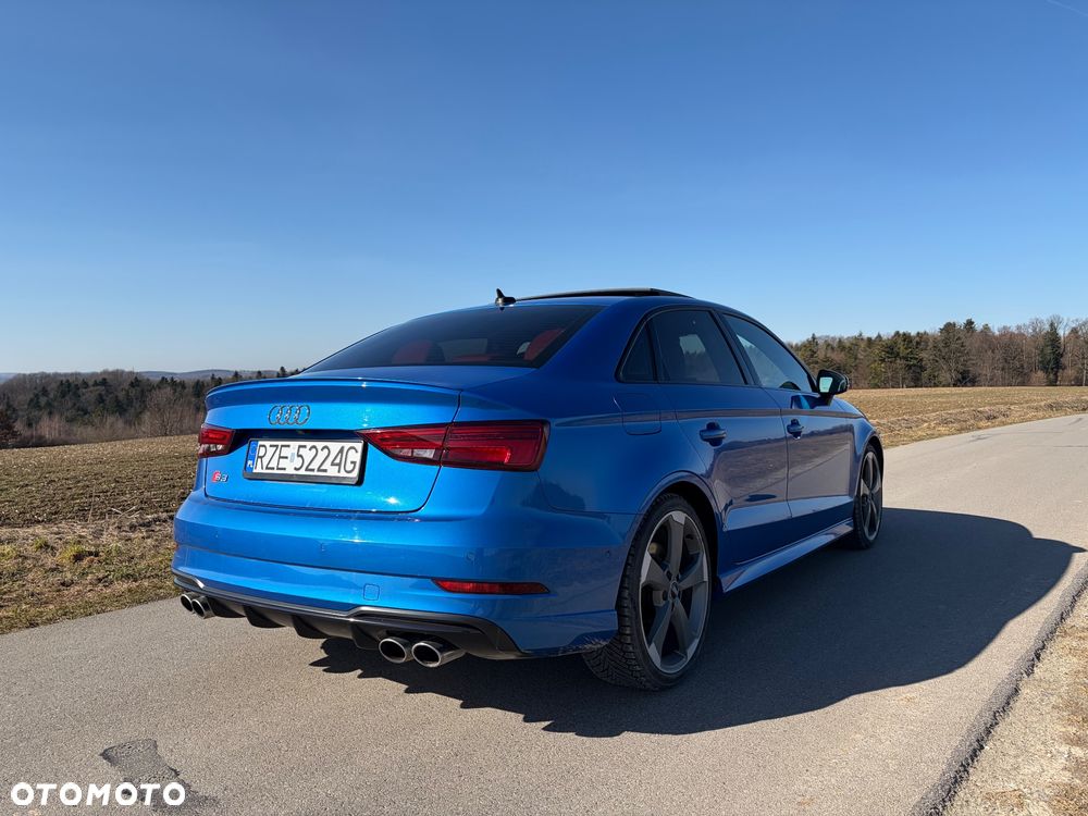 Audi S3 S tronic - 13