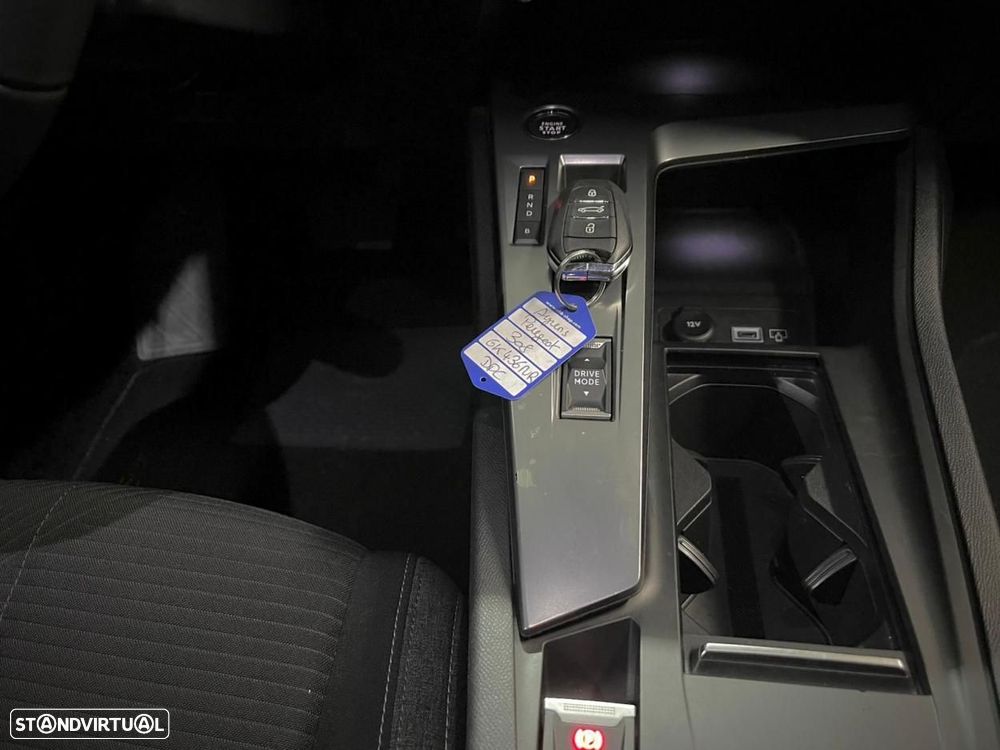 Peugeot 308 SW 1.6 Hybrid Allure e-EAT8 - 20