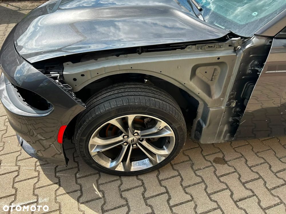Dodge Charger 5.7 R/T - 15