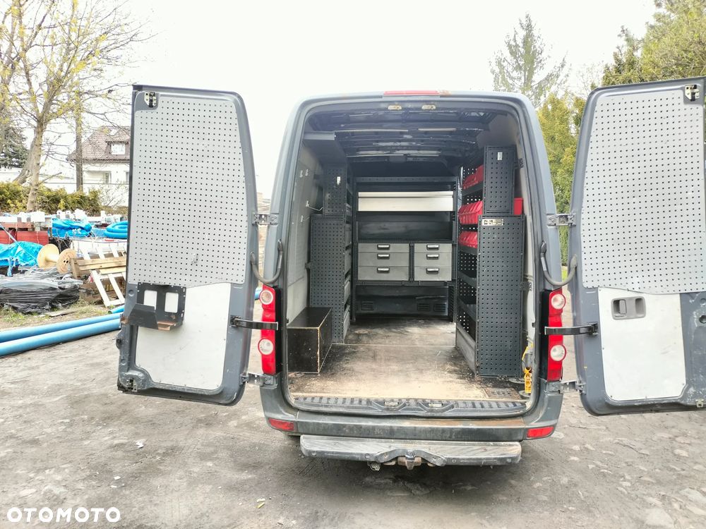Volkswagen Crafter - 11