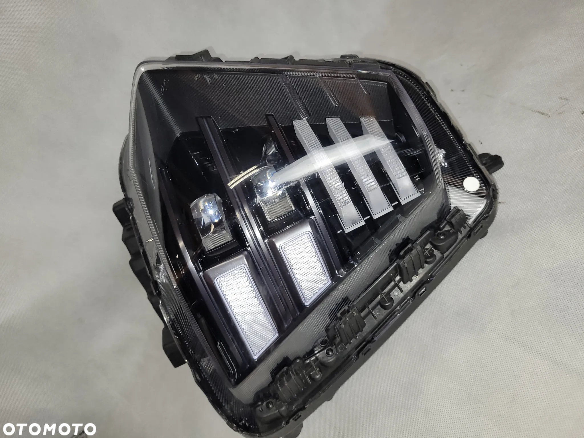 HYUNDAI KONA II   - LAMPA LAMPY PRZEDNIE PRZÓD - 7