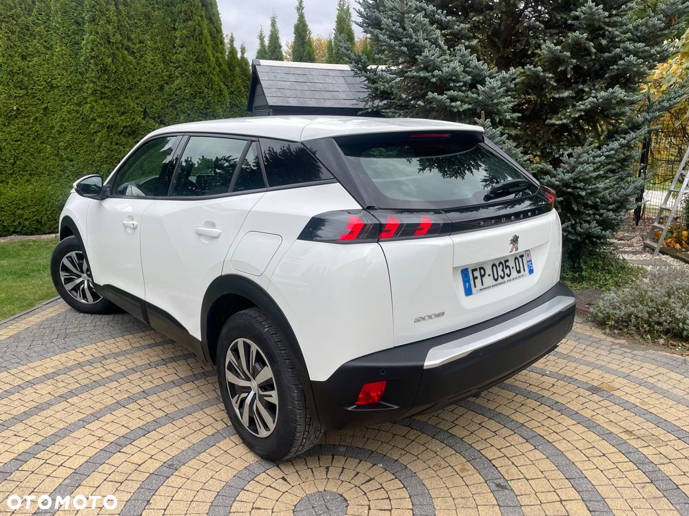 Peugeot 2008 PureTech 100 Allure - 19