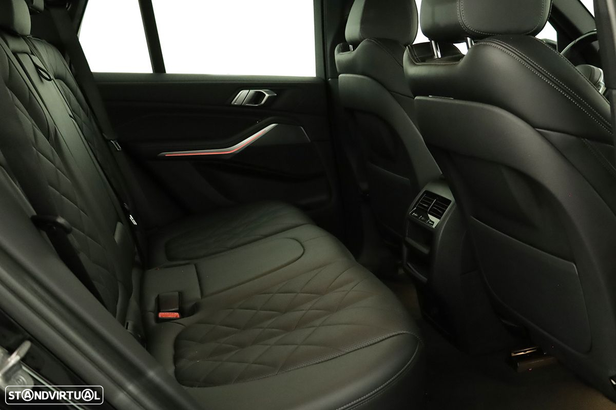 BMW X5 45 e xDrive Pack M - 30