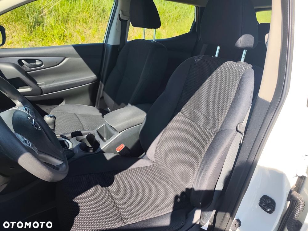 Nissan Qashqai 1.2 DIG-T Acenta - 17